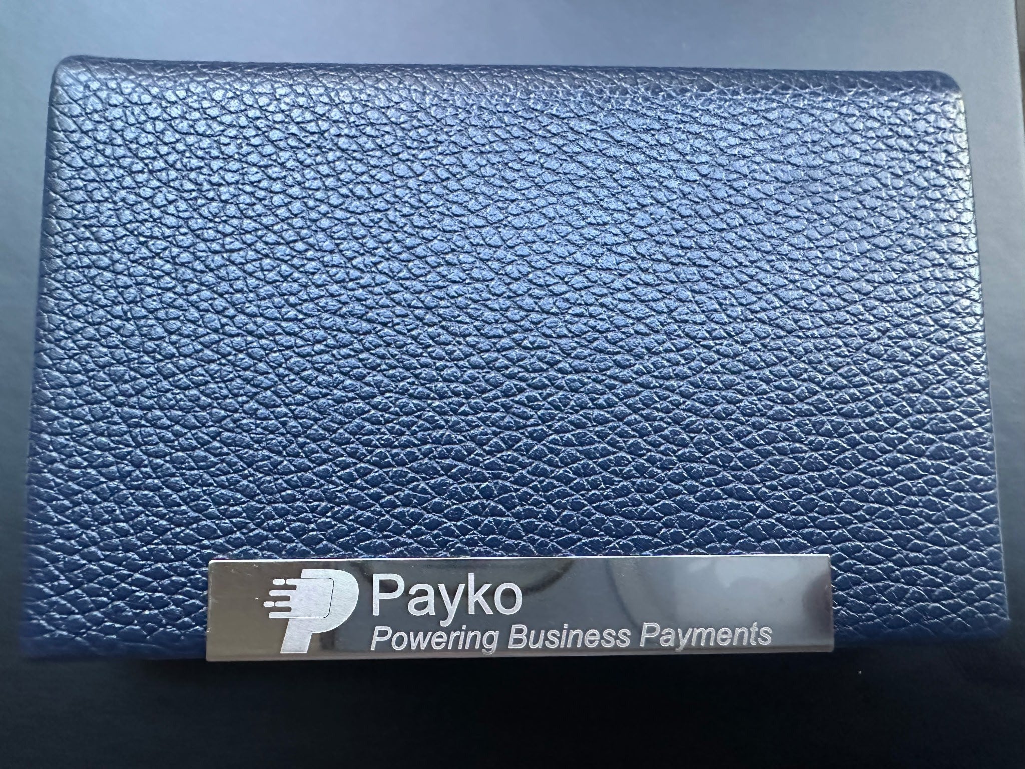 Putter Key custom case sample logo in navy with Payko brand