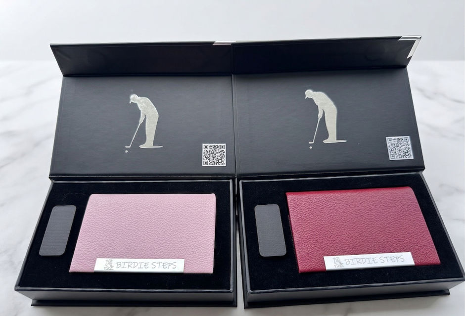 Putter Key custom product case samples in pink and red Birdie Steps